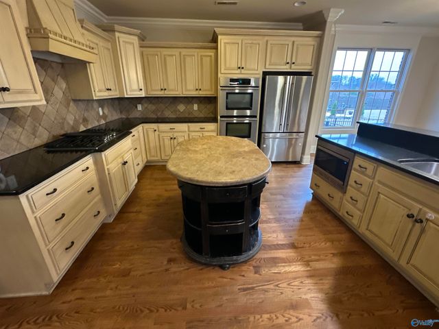 6 Walnut Cove Boulevard, Huntsville, AL 35824