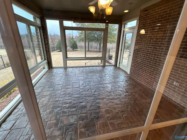 6 Walnut Cove Boulevard, Huntsville, AL 35824