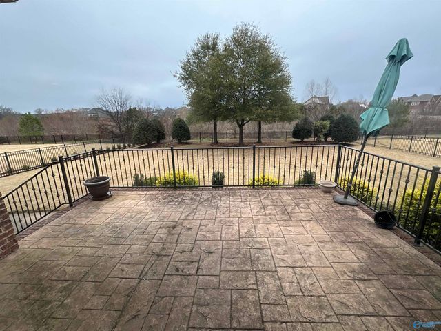 6 Walnut Cove Boulevard, Huntsville, AL 35824