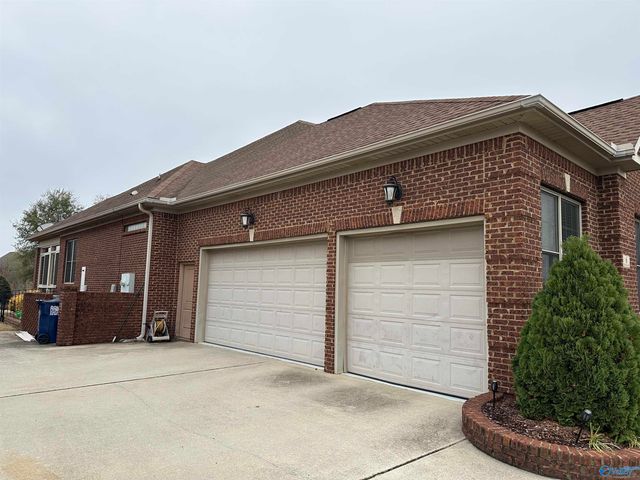 6 Walnut Cove Boulevard, Huntsville, AL 35824