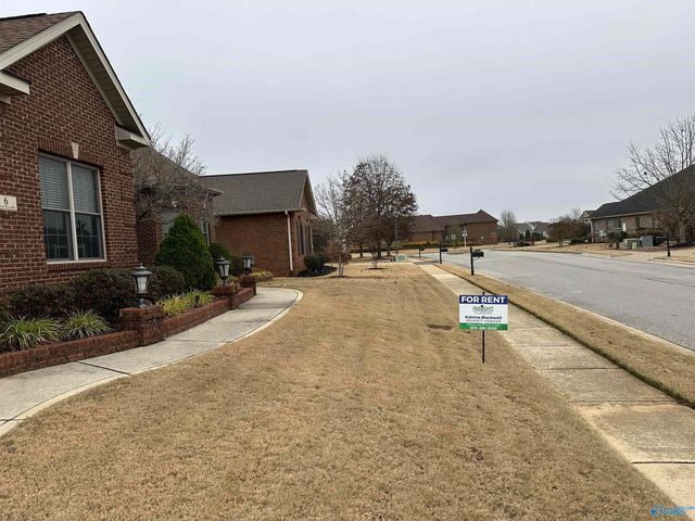 6 Walnut Cove Boulevard, Huntsville, AL 35824