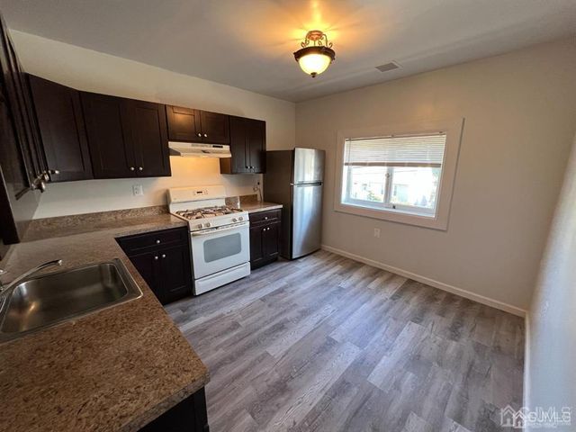 147 S Pine Avenue B, South Amboy, NJ 08879