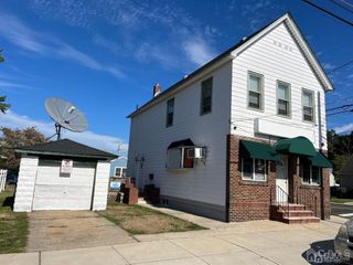 147 S Pine Avenue B, South Amboy, NJ 08879