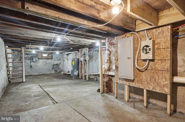 2357 N BEECHWOOD ST, Philadelphia, PA 19132