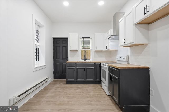 2357 N BEECHWOOD ST, Philadelphia, PA 19132