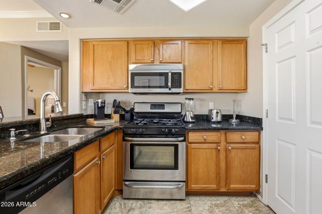 10030 W INDIAN SCHOOL Road 226, Phoenix, AZ 85037