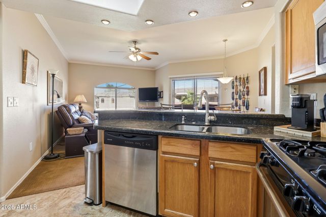 10030 W INDIAN SCHOOL Road 226, Phoenix, AZ 85037