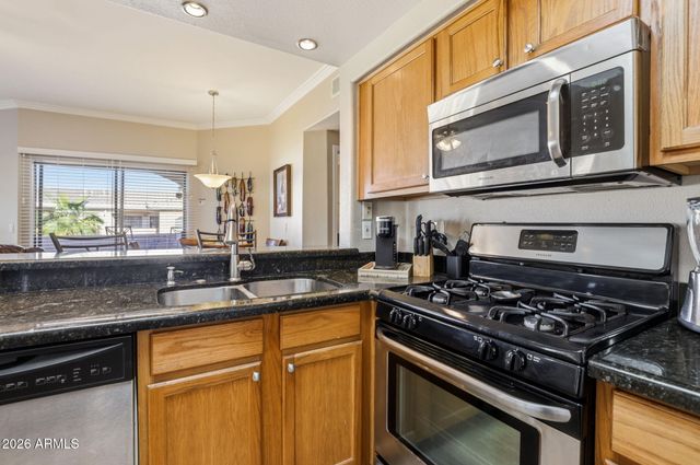 10030 W INDIAN SCHOOL Road 226, Phoenix, AZ 85037