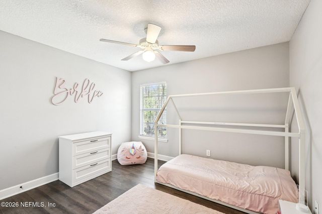 521 SHAMROCK Avenue S, Jacksonville, FL 32218