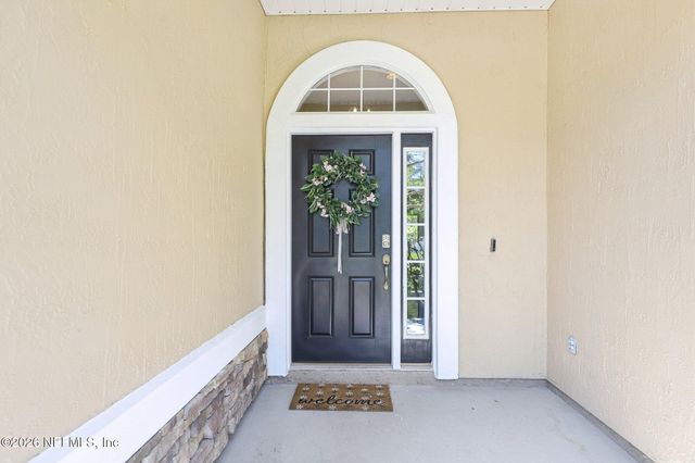 521 SHAMROCK Avenue S, Jacksonville, FL 32218