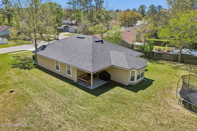 521 SHAMROCK Avenue S, Jacksonville, FL 32218