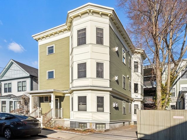 201 Pearl Street 2, Cambridge, MA 02139