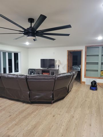 8674 FM 1649, Gilmer, TX 75645