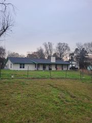 8674 FM 1649, Gilmer, TX 75645