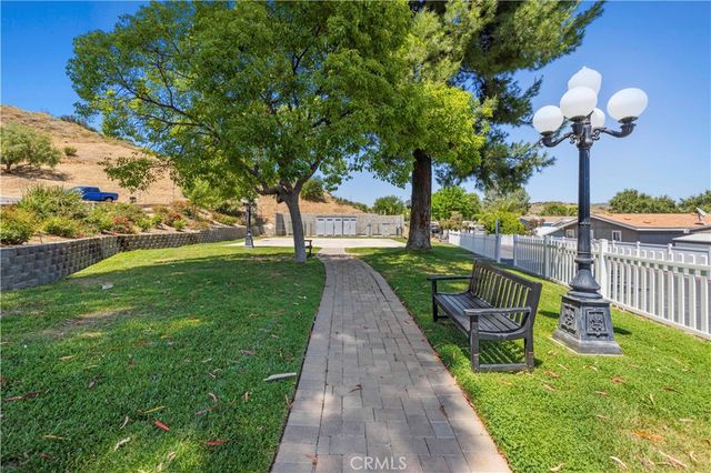30000 Hasley Canyon Road 44, Castaic, CA 91384