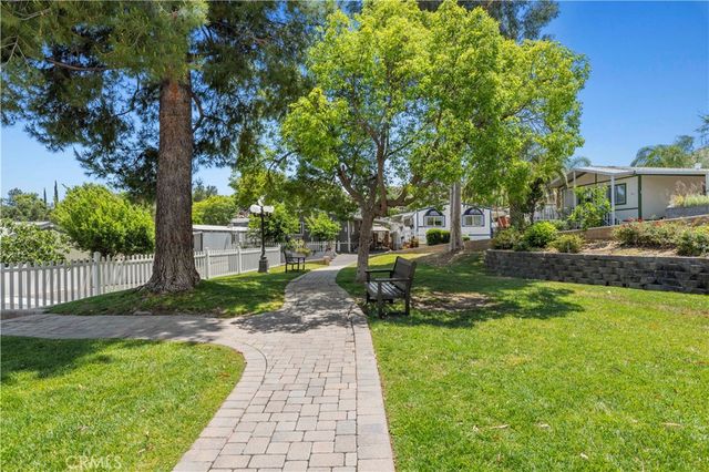 30000 Hasley Canyon Road 44, Castaic, CA 91384