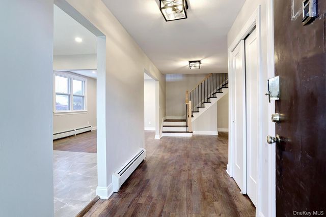 188 Kearsing Parkway, Monsey, NY 10952