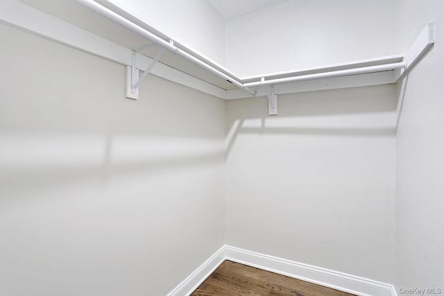 188 Kearsing Parkway, Monsey, NY 10952