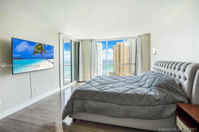 16400 Collins Ave 1942, Sunny Isles Beach, FL 33160