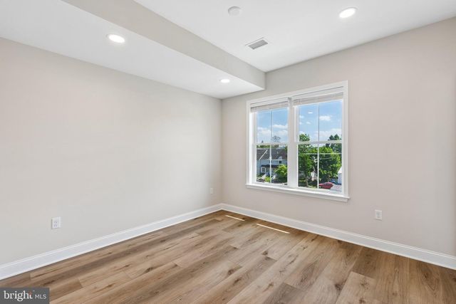 23 CHRISTMAN ST, Phoenixville, PA 19460