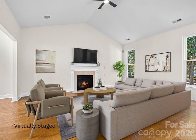 7542 Sedgebrook Drive W, Stanley, NC 28164