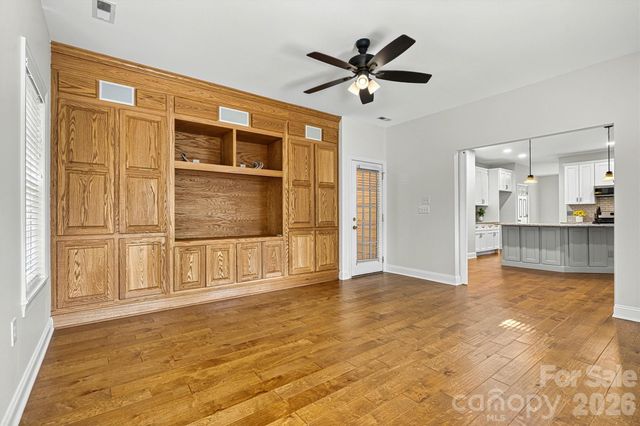 7542 Sedgebrook Drive W, Stanley, NC 28164