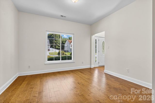 7542 Sedgebrook Drive W, Stanley, NC 28164