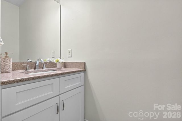7542 Sedgebrook Drive W, Stanley, NC 28164