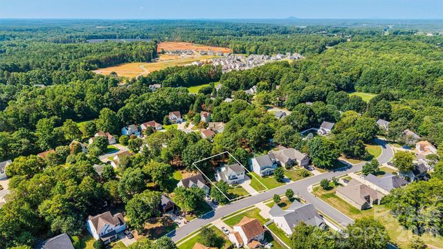 7542 Sedgebrook Drive W, Stanley, NC 28164