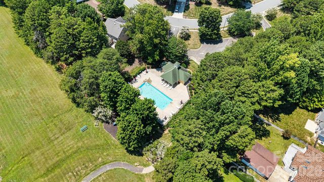 7542 Sedgebrook Drive W, Stanley, NC 28164