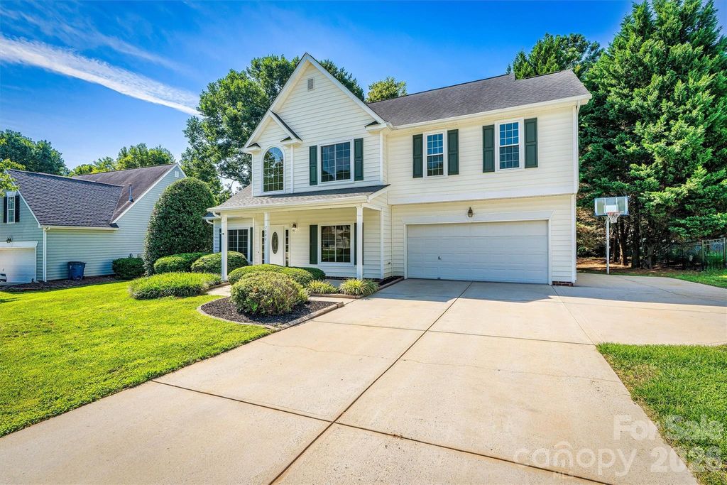 7542 Sedgebrook Drive W, Stanley, NC 28164