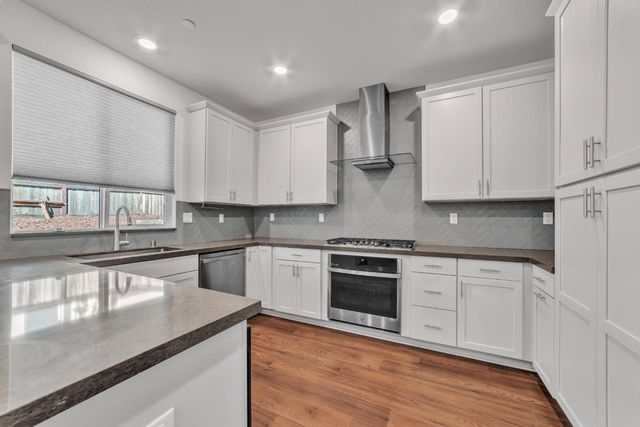 4432 Sanderson Dr, Folsom, CA 95630