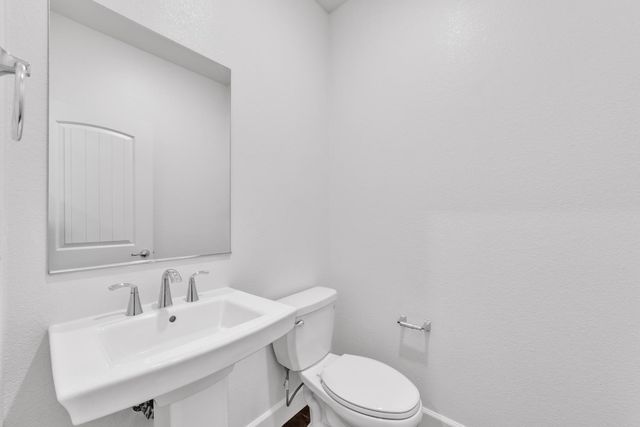 4432 Sanderson Dr, Folsom, CA 95630