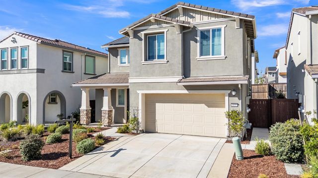 4432 Sanderson Dr, Folsom, CA 95630