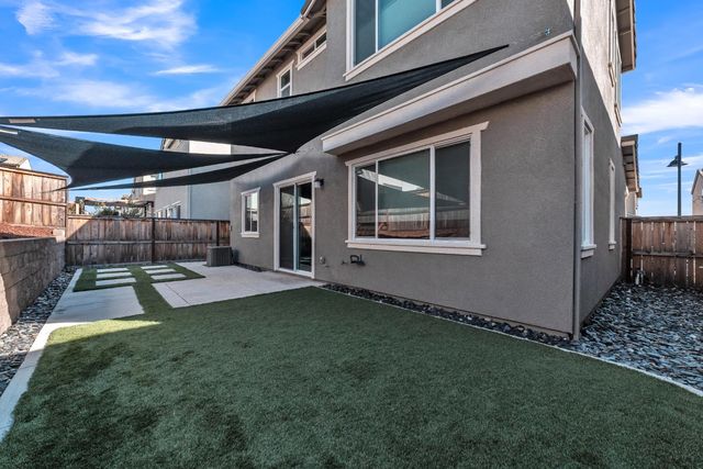 4432 Sanderson Dr, Folsom, CA 95630