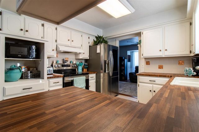 3123 Tall Oaks Circle, Norman, OK 73072