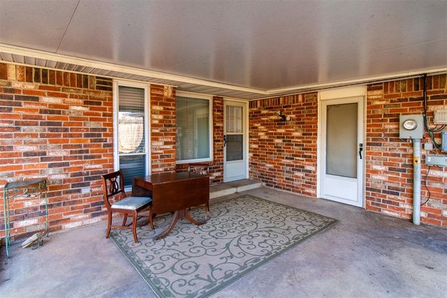 3123 Tall Oaks Circle, Norman, OK 73072