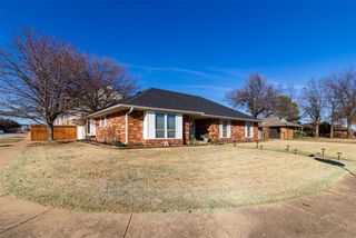 3123 Tall Oaks Circle, Norman, OK 73072