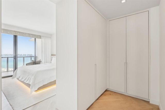 2201 Collins Avenue 1511, Miami Beach, FL 33139