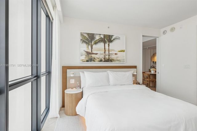 2201 Collins Avenue 1511, Miami Beach, FL 33139