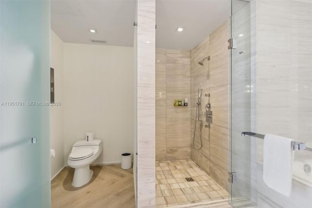 2201 Collins Avenue 1511, Miami Beach, FL 33139