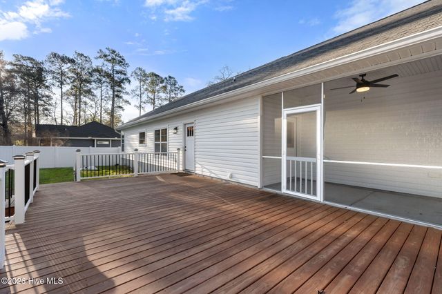 3150 River Hills Drive SW, Shallotte, NC 28470