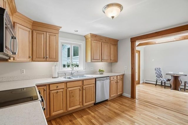 8 Castle Rd, Millis, MA 02054
