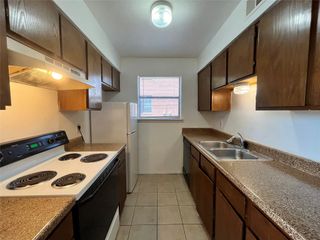 2526 W Prairie Street 203, Denton, TX 76201