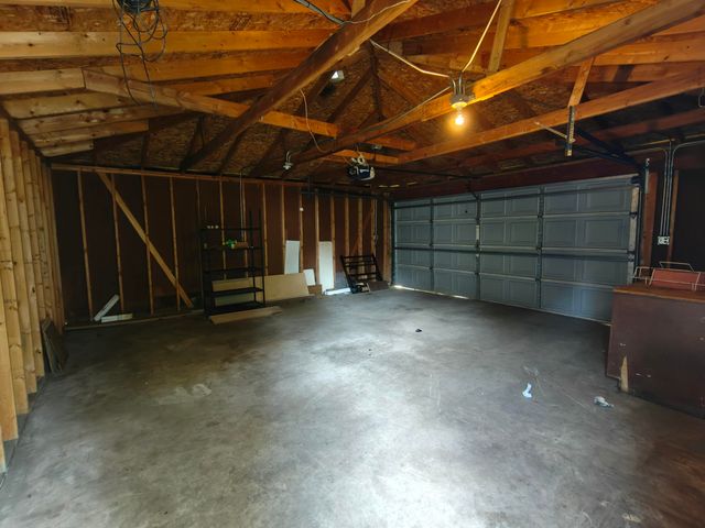 245 N Indiana Street, Griffith, IN 46319