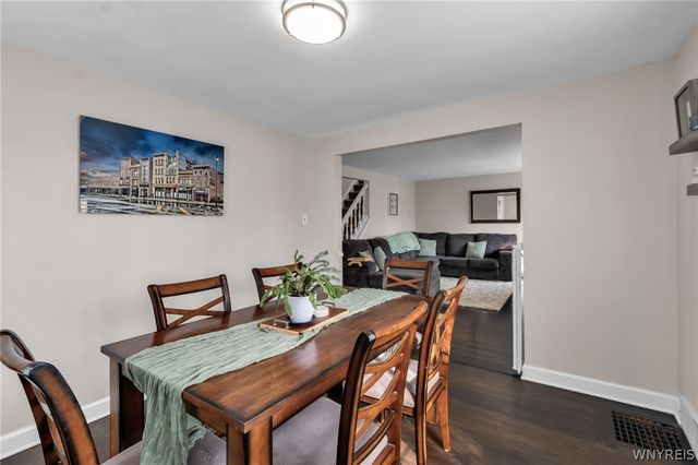 72 Marquette Avenue, Tonawanda, NY 14217