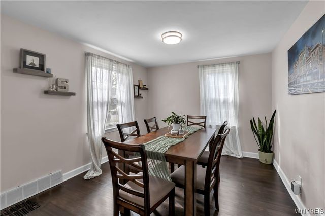 72 Marquette Avenue, Tonawanda, NY 14217