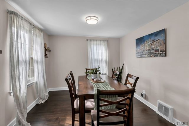 72 Marquette Avenue, Tonawanda, NY 14217