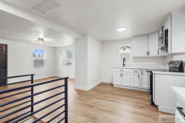 218 E 17th Street, Idaho Falls, ID 83404