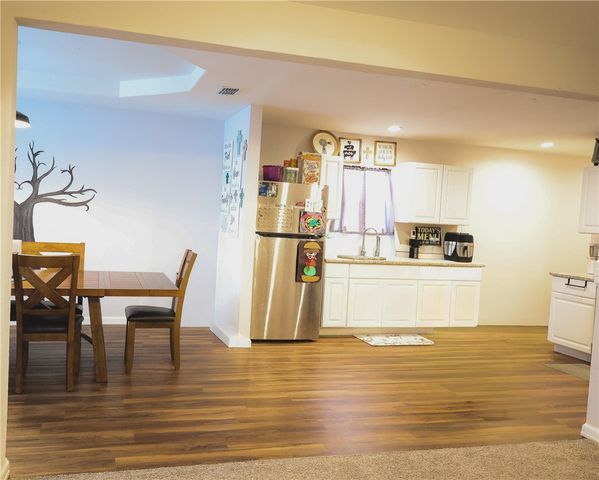 410 Scott Dr, Corpus Christi, TX 78408